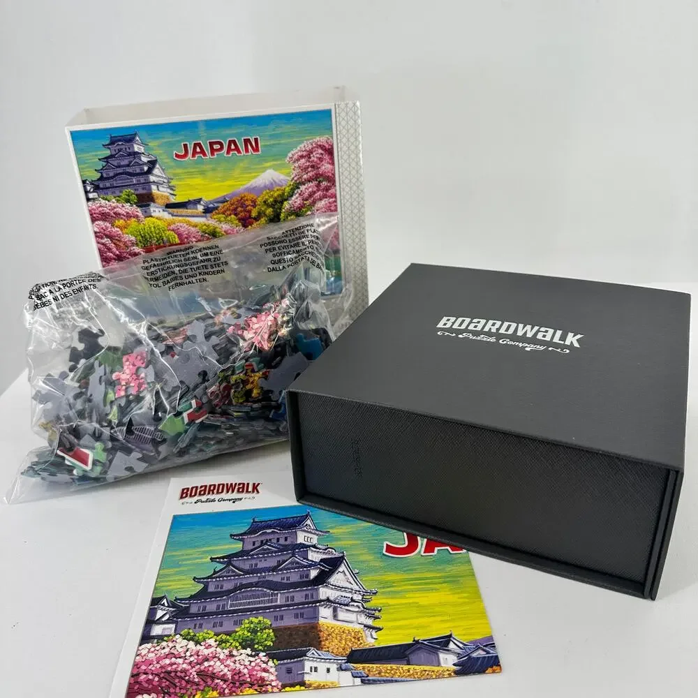 Boardwalk japan cardboard
